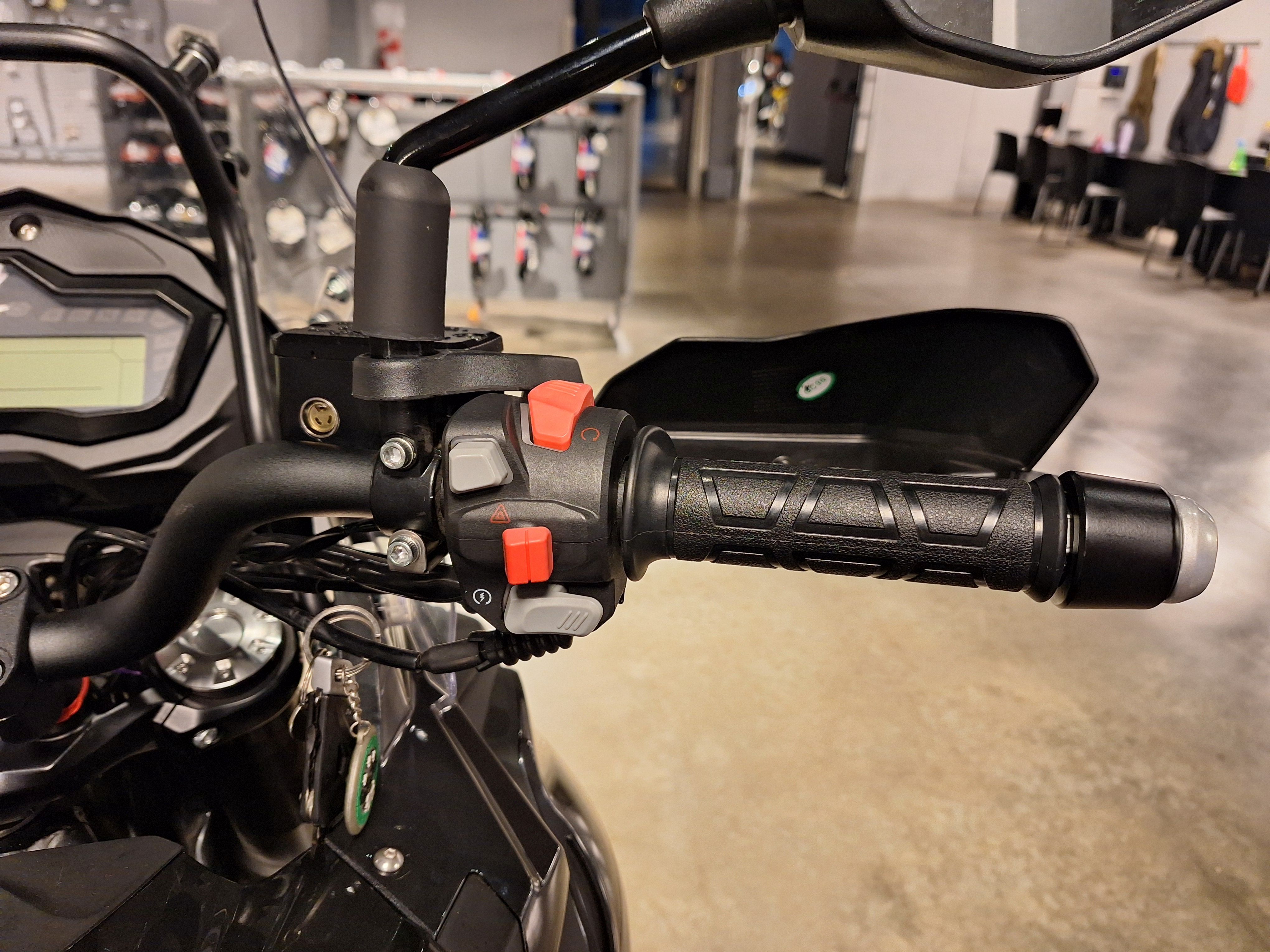 Moto Benelli Trk 502 X usado 2020 con 5186 km int 51803 1M