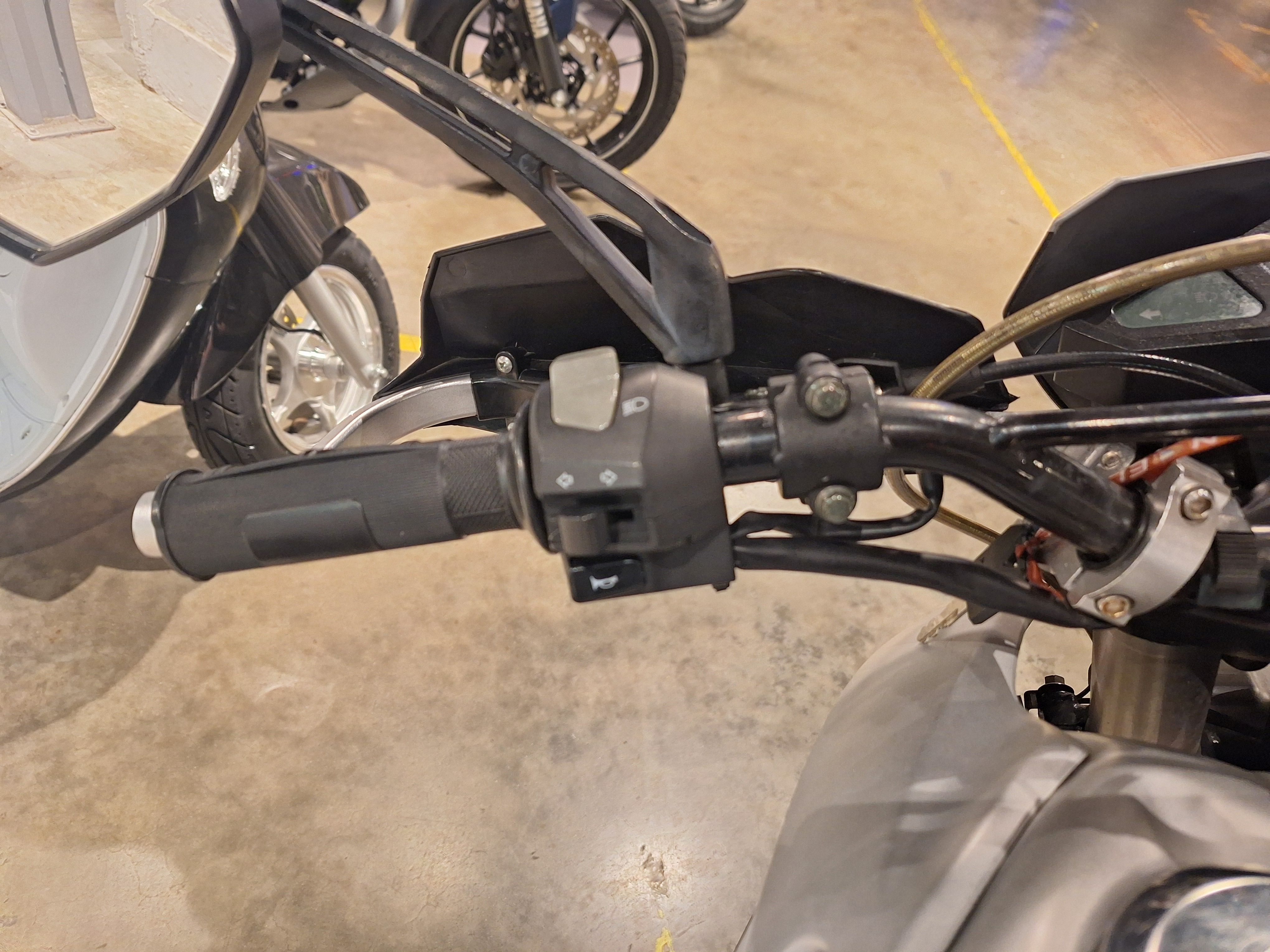 Moto Motomel Skua Silver 150 usado 2024 con 11790 km 1M
