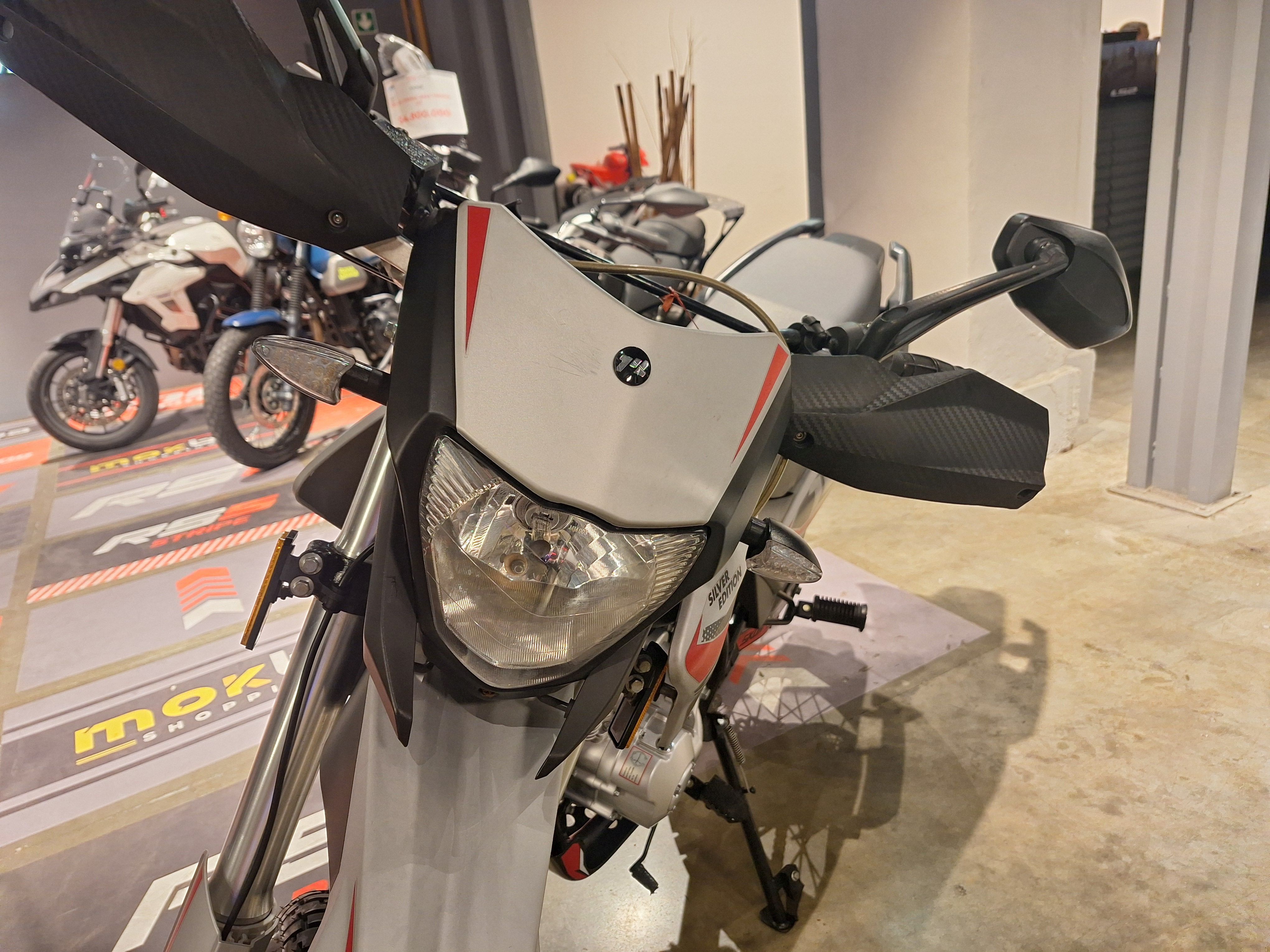 Moto Motomel Skua Silver 150 usado 2024 con 11790 km 1M