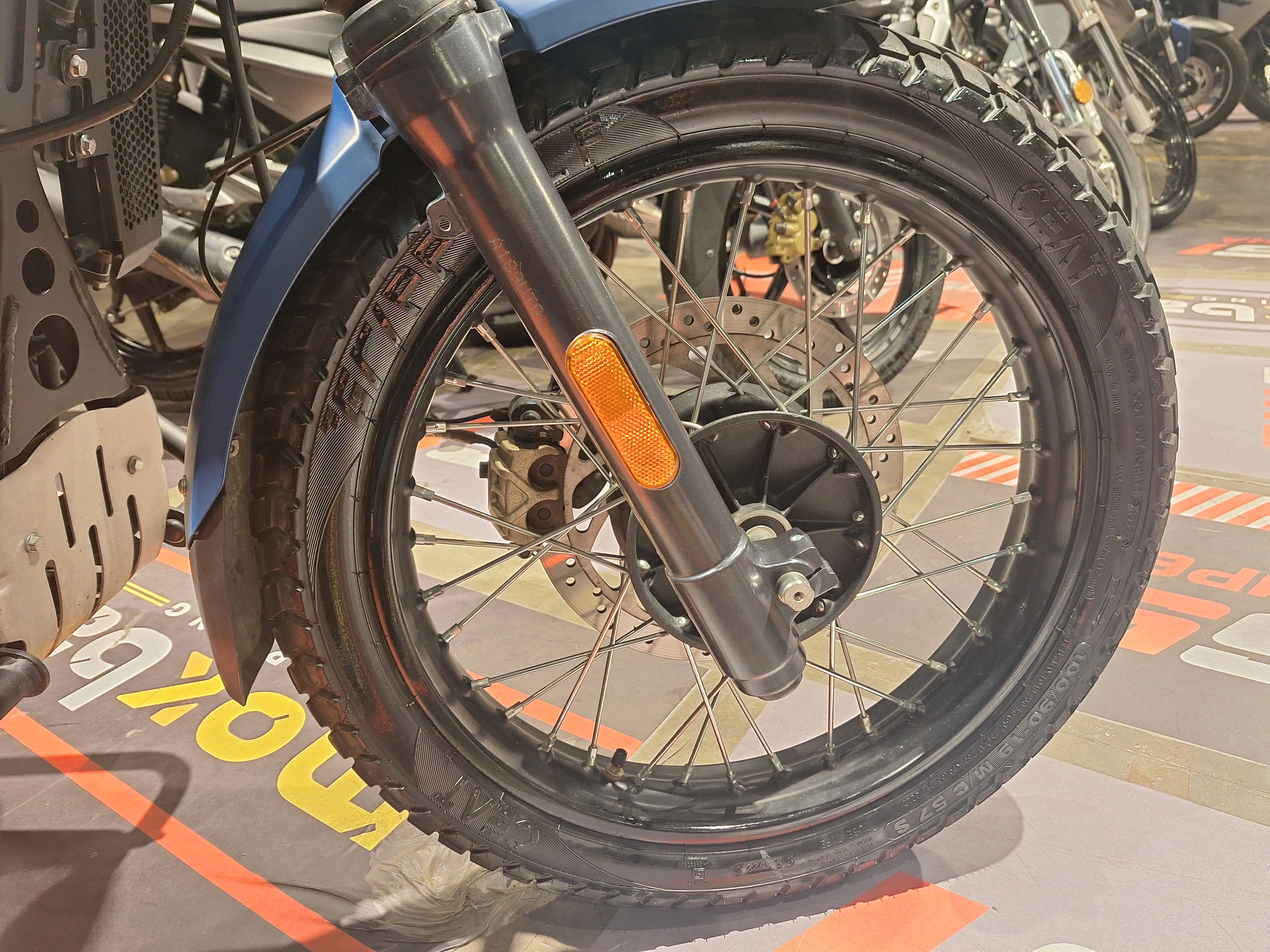 Moto Royal Enfield Scram 411 usado 2023 con 11290 km 1M