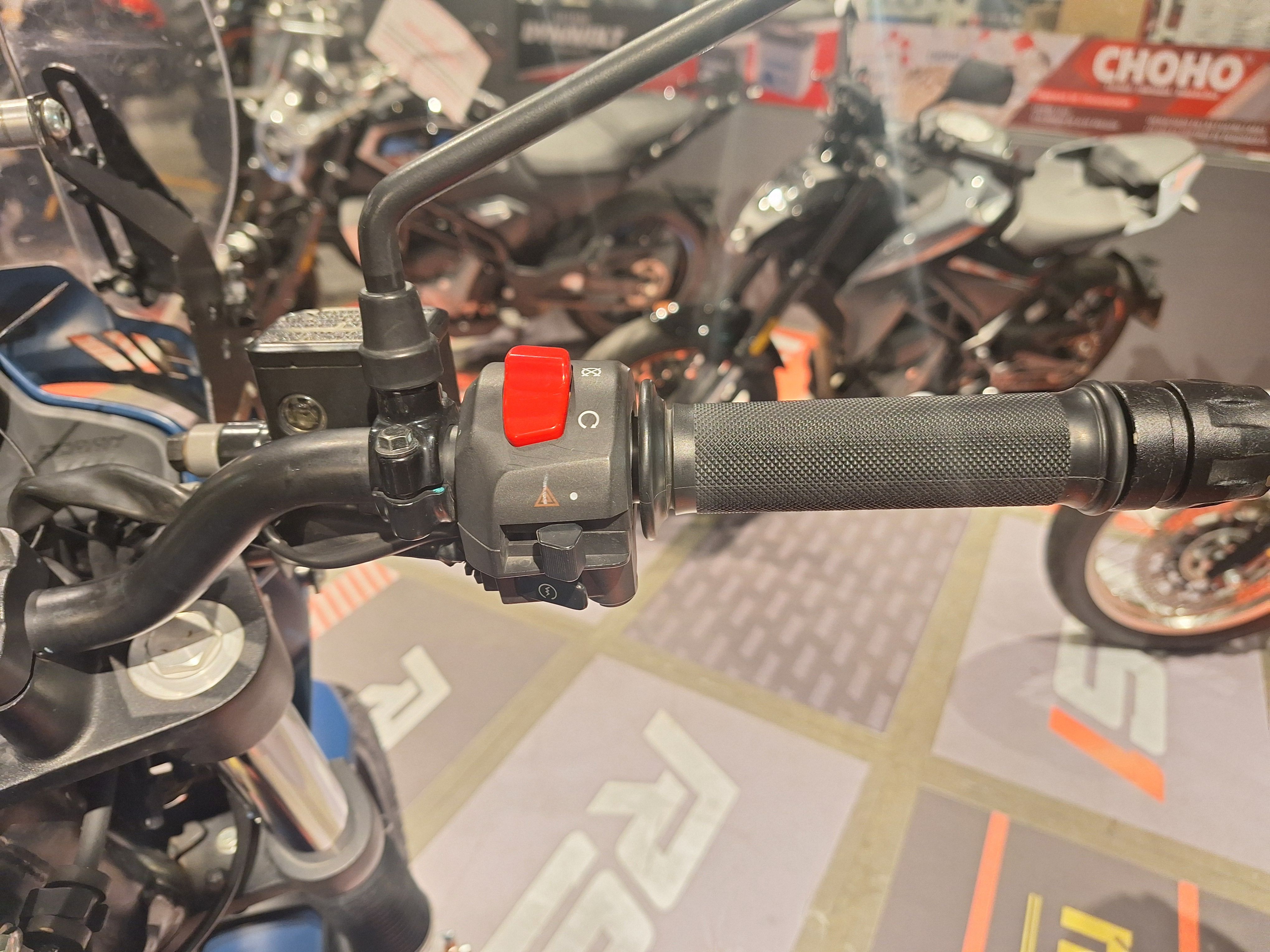 Moto Royal Enfield Scram 411 usado 2023 con 11290 km 1M