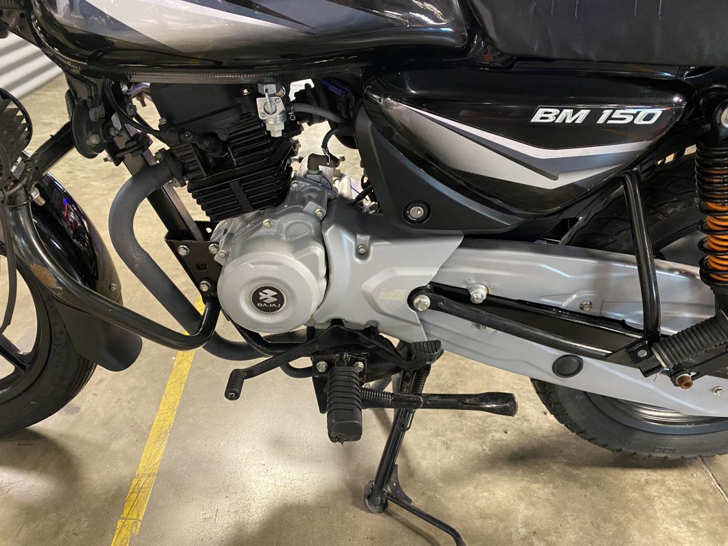 Moto Bajaj Boxer 150 usado 2022 con 10308 km Int 49880 1M