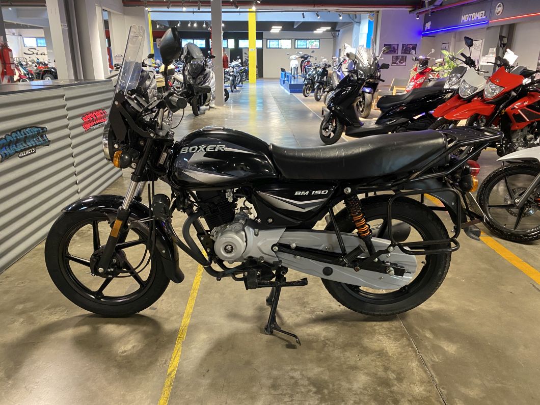 Moto Bajaj Boxer 150 usado 2022 con 10308 km Int 49880 1M