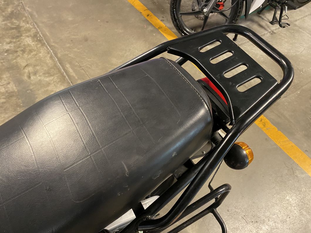 Moto Bajaj Boxer 150 usado 2022 con 10308 km Int 49880 1M