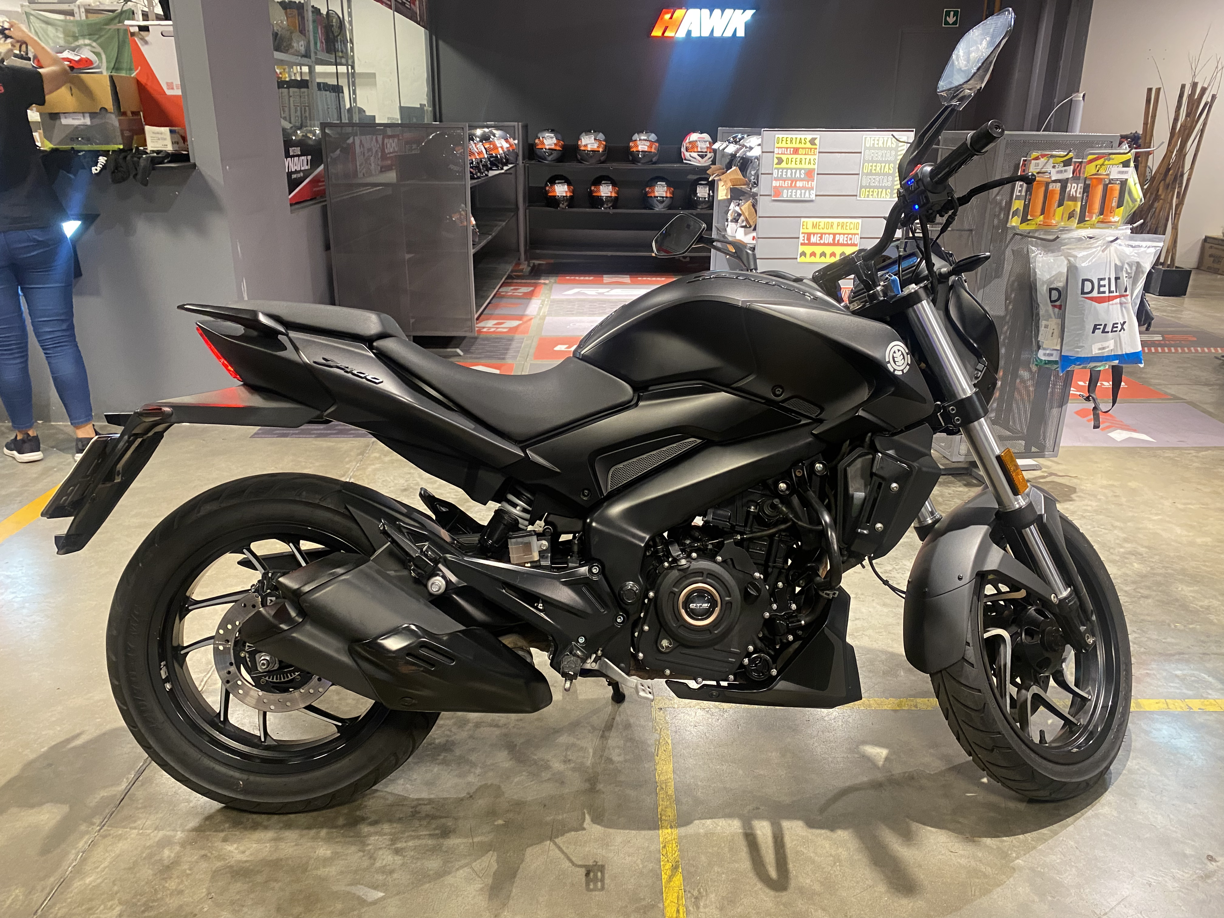 Moto Bajaj Dominar 400 usado 2020 con 18332km int 48577