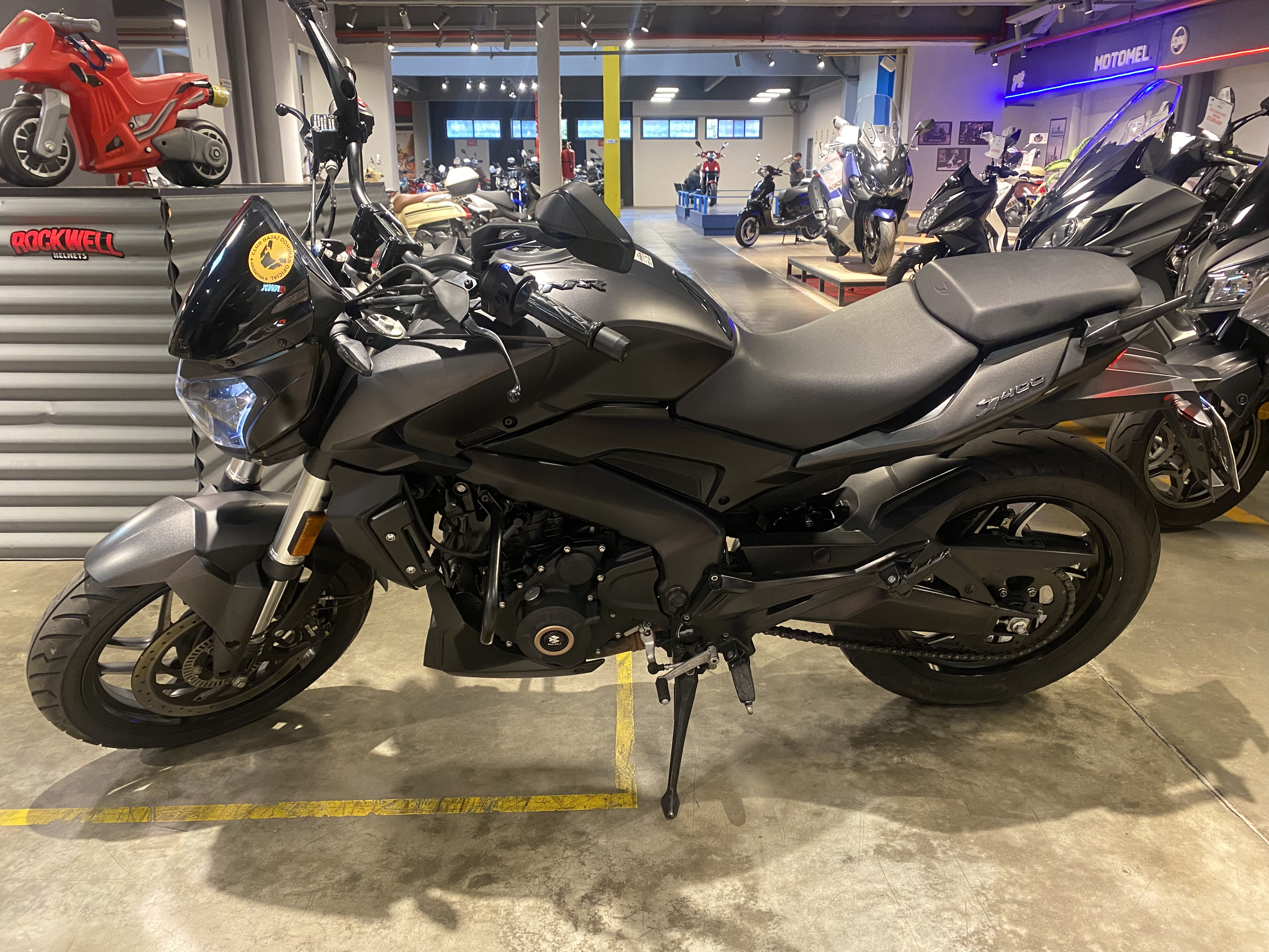 Moto Bajaj Dominar 400 usado 2020 con 18332km int 48577