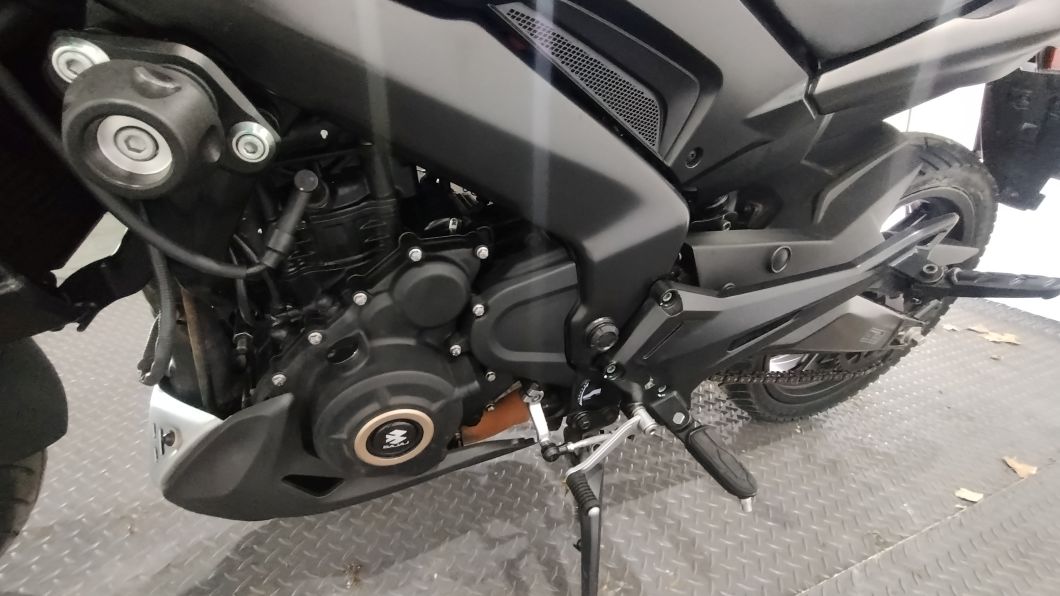 Moto Bajaj Dominar 400 Tourer Usado 2024 con 10000km Int 47131