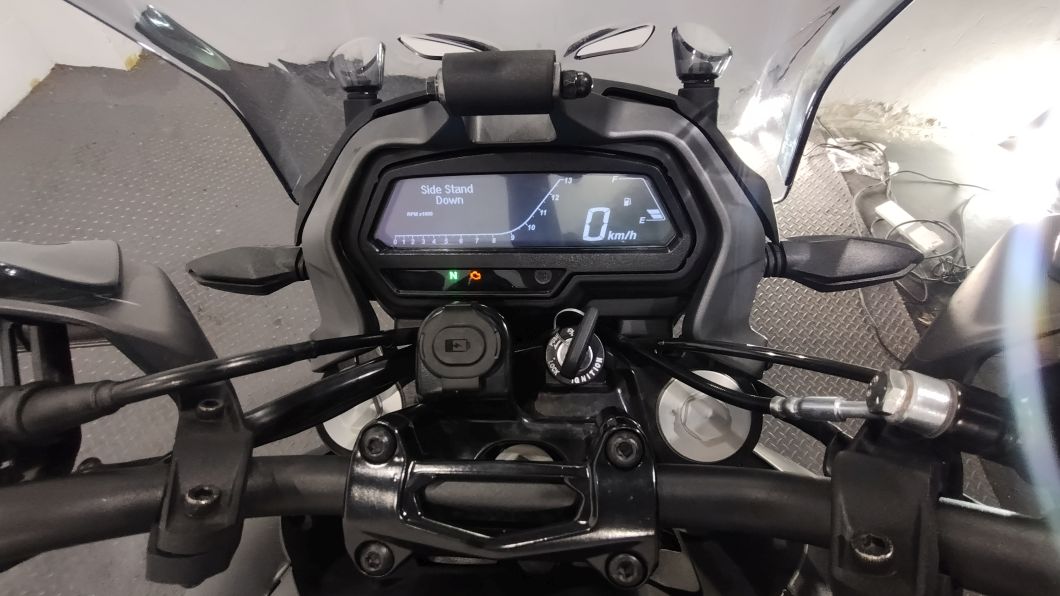 Moto Bajaj Dominar 400 Tourer Usado 2024 con 10000km Int 47131