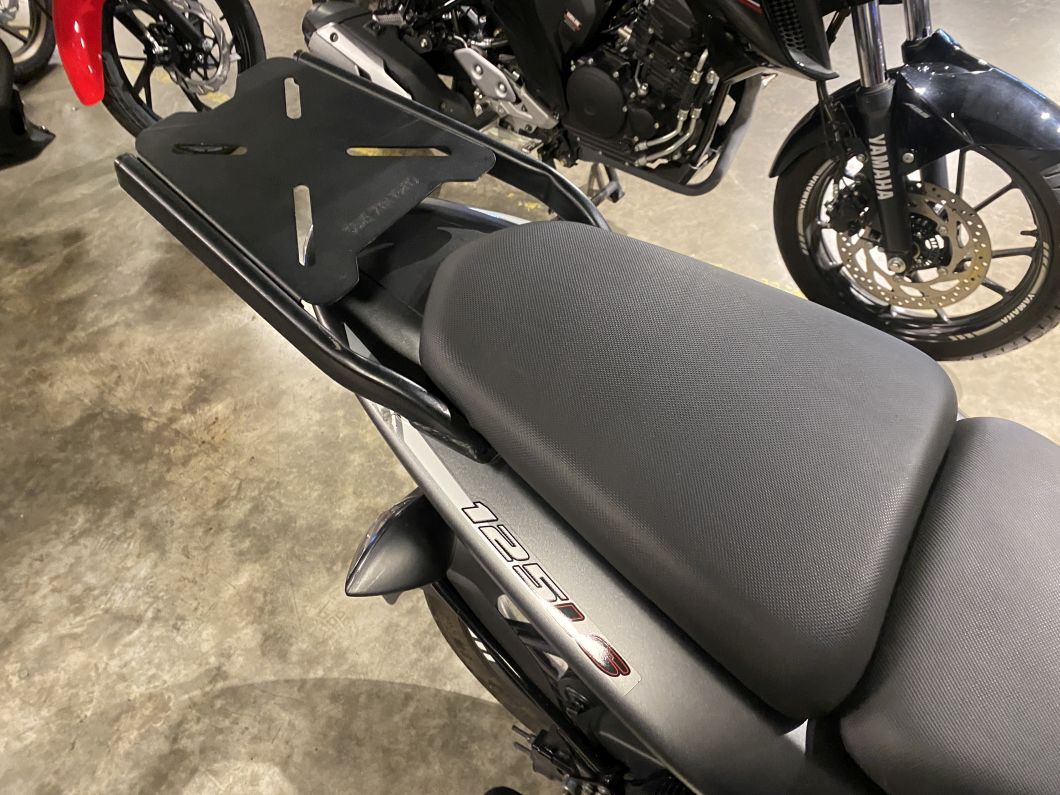 Moto Bajaj Rouser 125 usado 2025 con 15200 km 1M