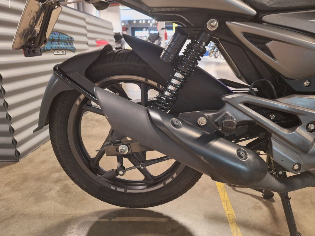 Moto Bajaj Rouser Ns 125 usado 2021 con 9187km DT