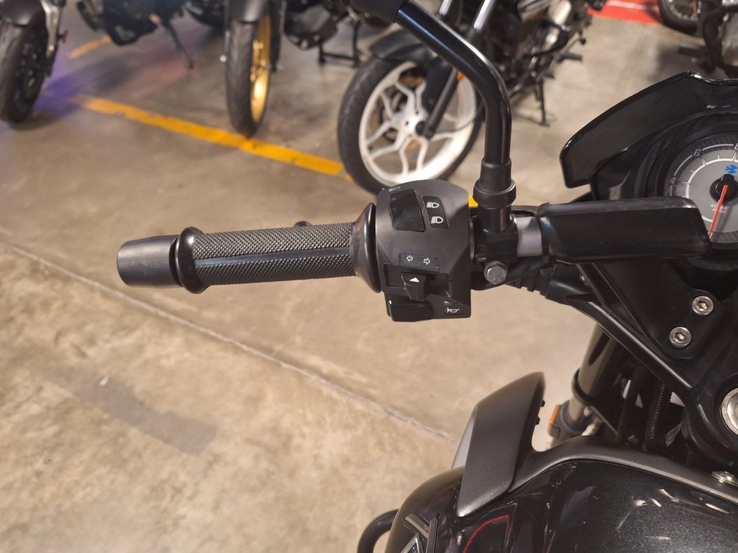 Moto Bajaj Rouser Ns 125 usado 2021 con 9187km DT