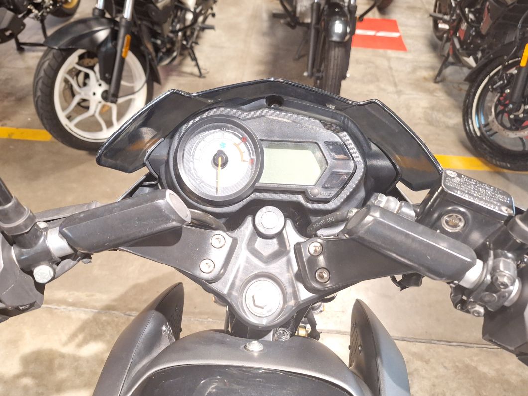 Moto Bajaj Rouser Ns 125 usado 2021 con 9187km DT