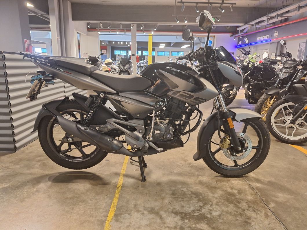 Moto Bajaj Rouser Ns 125 usado 2021 con 9187km DT