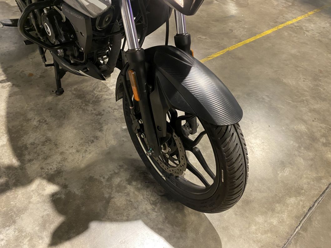 Moto Bajaj Rouser Ns 160 usado 2023 con 730 km 1M