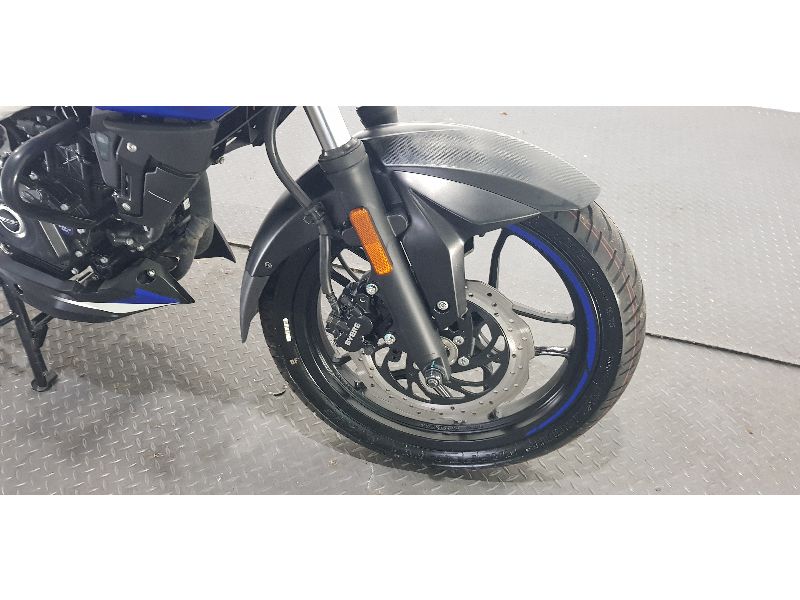 Moto Bajaj Rouser NS 200 2024 usado con 600km int47998