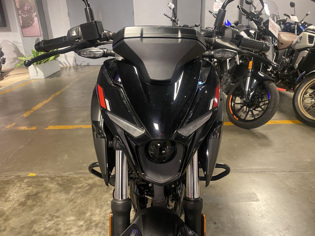 Moto Bajaj Rouser Ns 250 usado 2023 con 3200km 