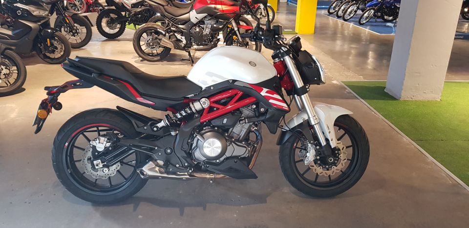 Moto Benelli 302 S usado 2021 con 15700km Int 47019