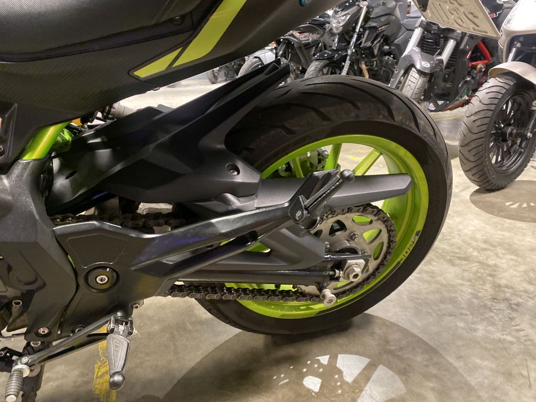 Moto Benelli 302 S usado 2023 con 6000 km 1M