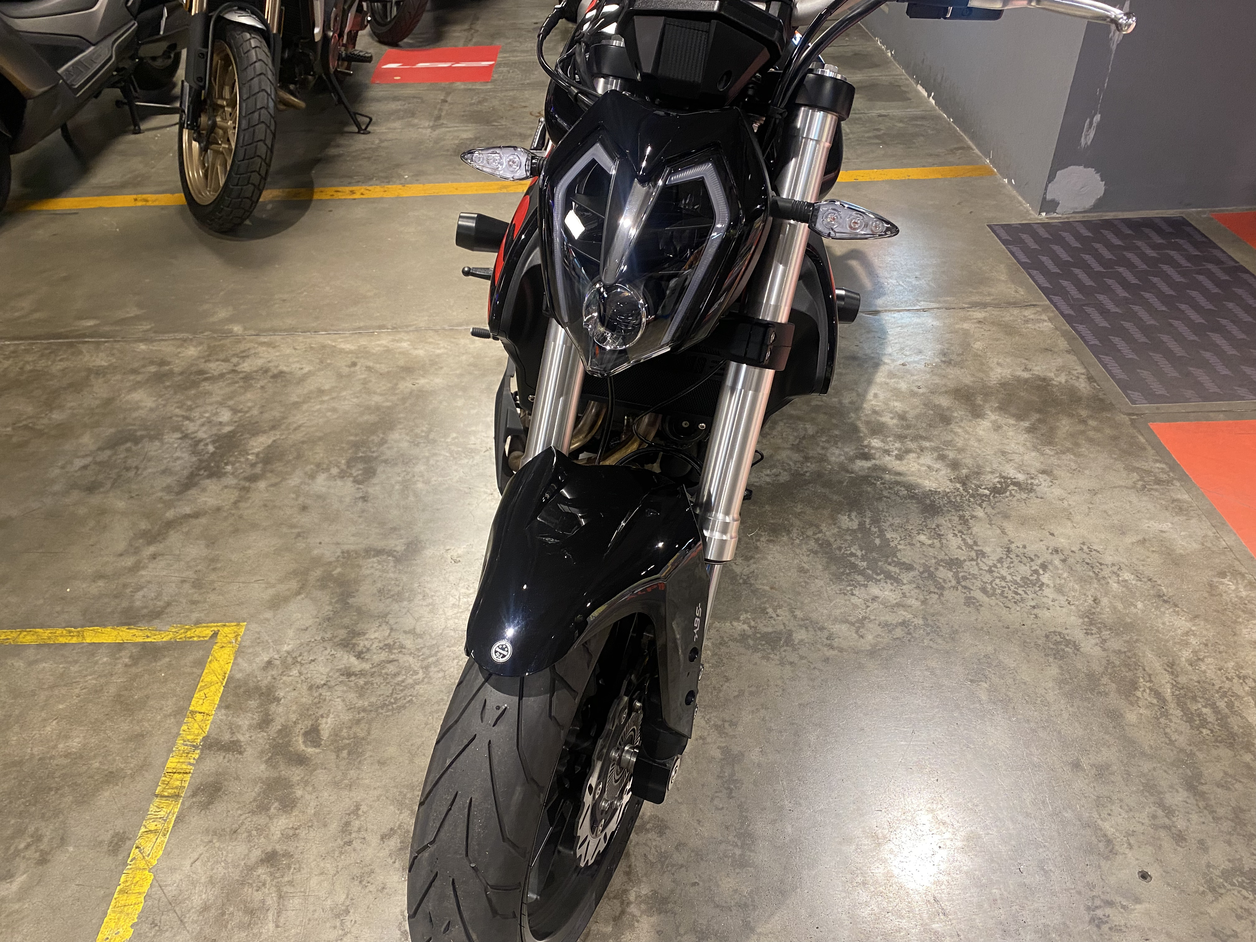 Moto Benelli 302 s usado 2022 con 9100km int49147