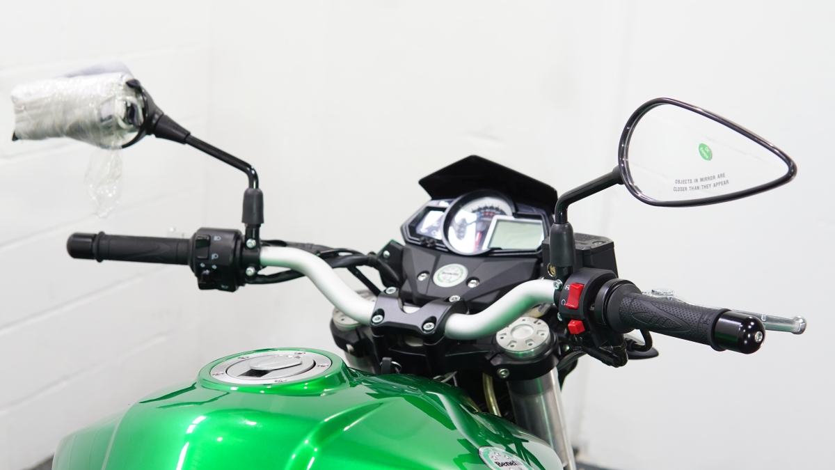 Moto Benelli TNT 600 S 2021