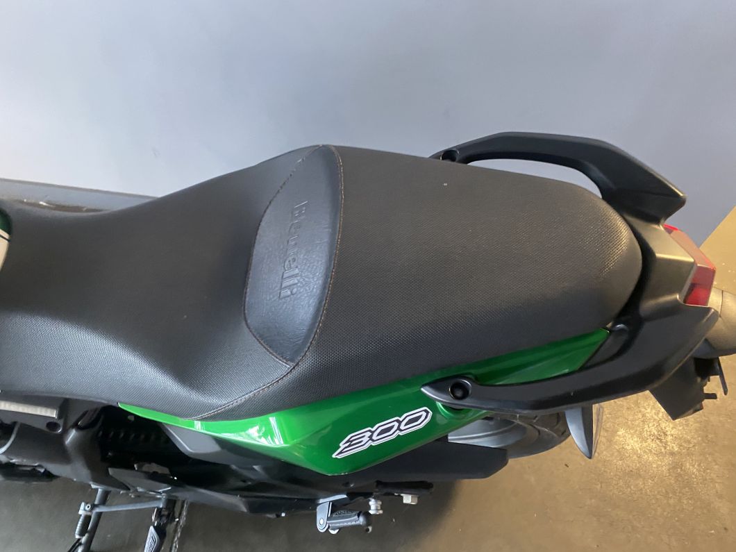 Moto Benelli Tnt 300 usado 2019 con 15000 km 1M