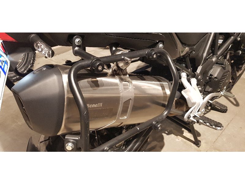 Moto Benelli TRK 502 X Usada 2023 con 8000km usado 