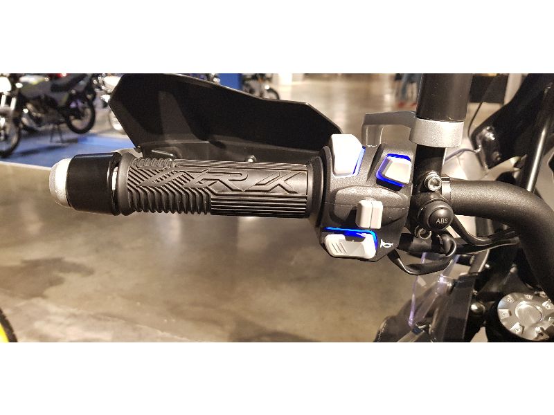 Moto Benelli TRK 502 X Usada 2023 con 8000km usado 
