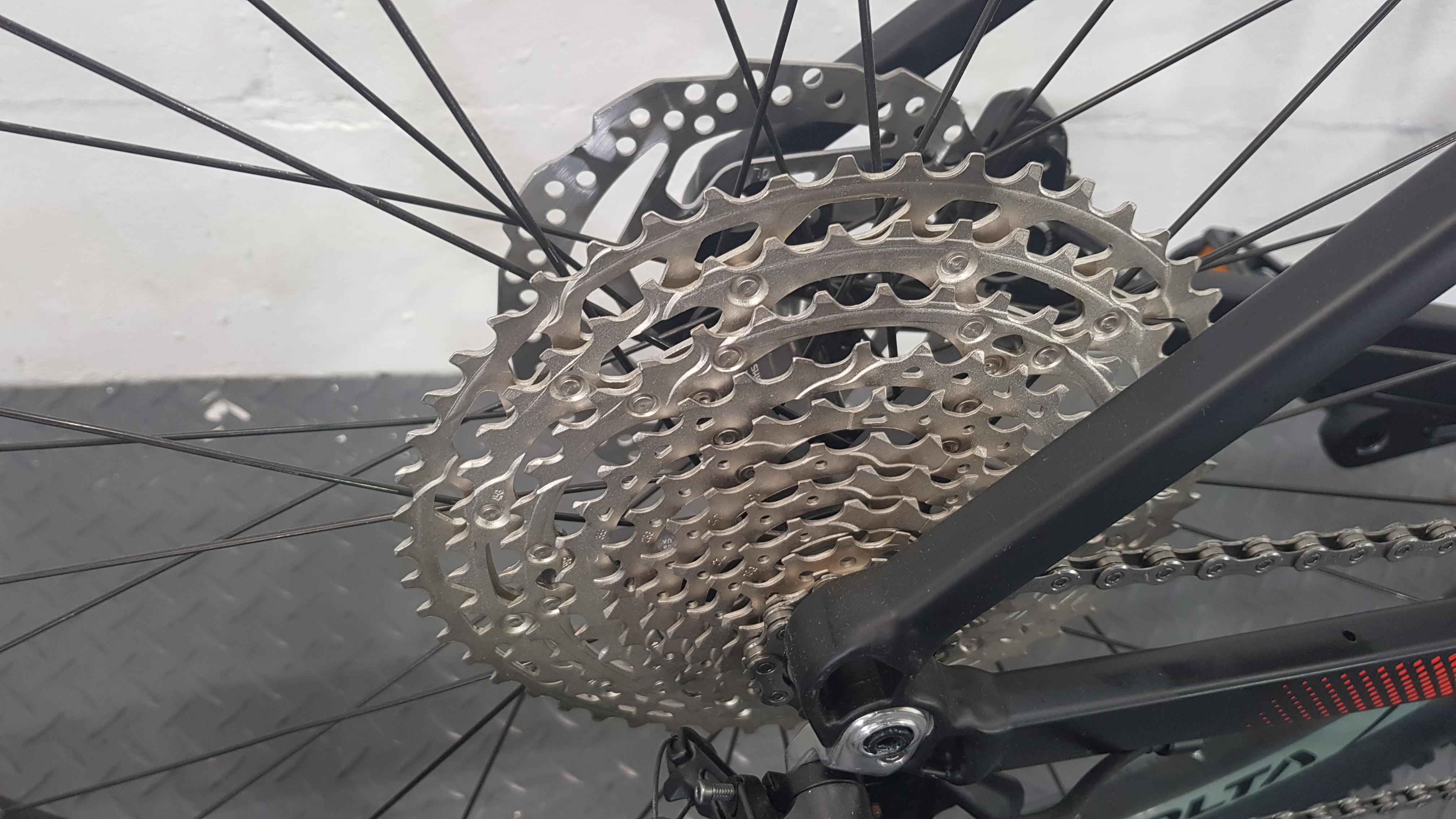 Moto Volta Bici Mtb Svel Aluminio X6 11V Deore rod 29
