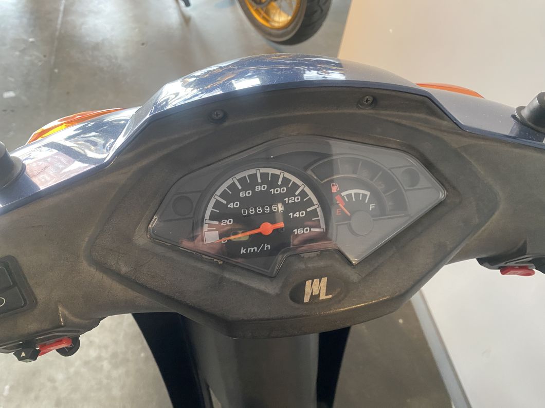 Moto Motomel Blitz 110 base usado 2023 con 8896 km 1M