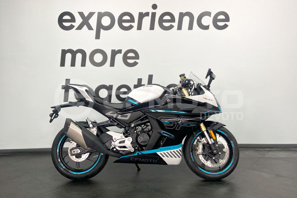 Moto CFMOTO 450 SR