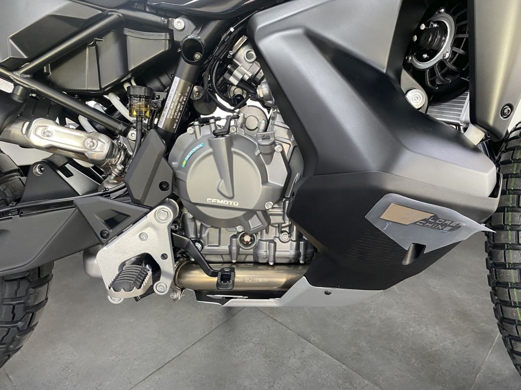 Moto CFMOTO 800 MT-X