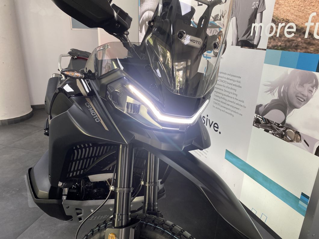 Moto CFMOTO 800 MT-X