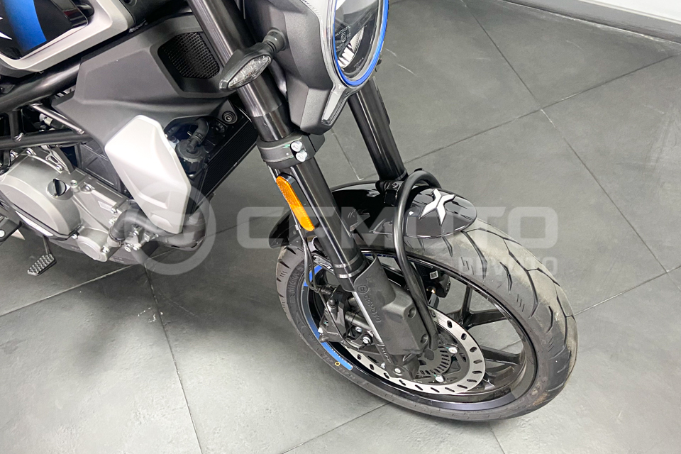 Moto CFMOTO 300 CL-X 