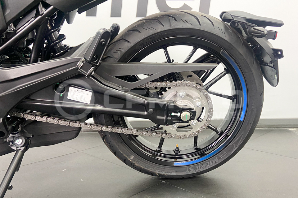 Moto CFMOTO 300 CL-X 