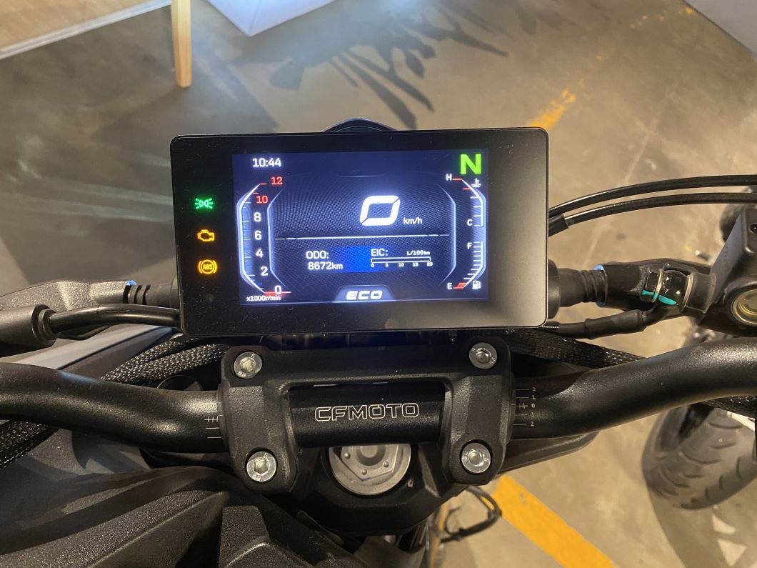 Moto Cfmoto 300 NK usado 2025 con 8762 km 1M