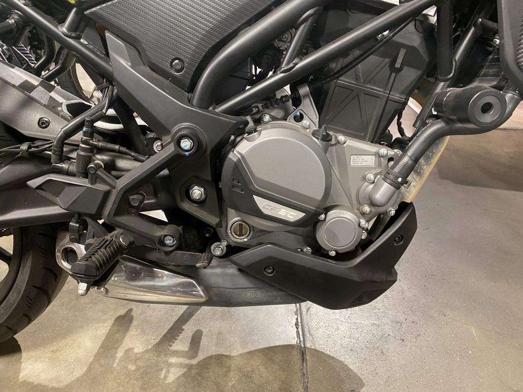 Moto Cfmoto 300 NK usado 2025 con 8762 km 1M