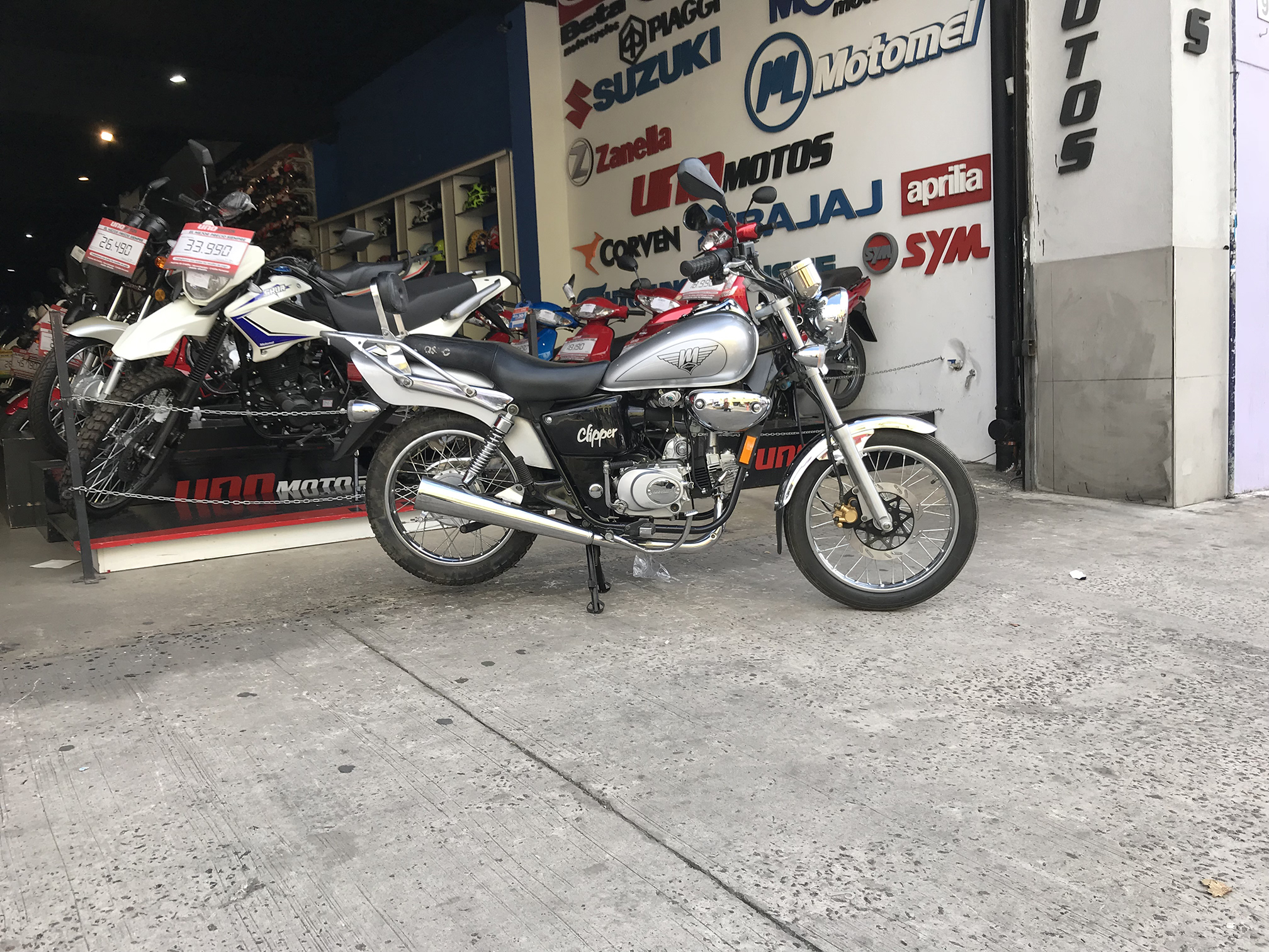 Moto Motomel Clipper 110