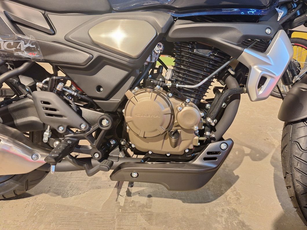 Moto Gilera AC4 250