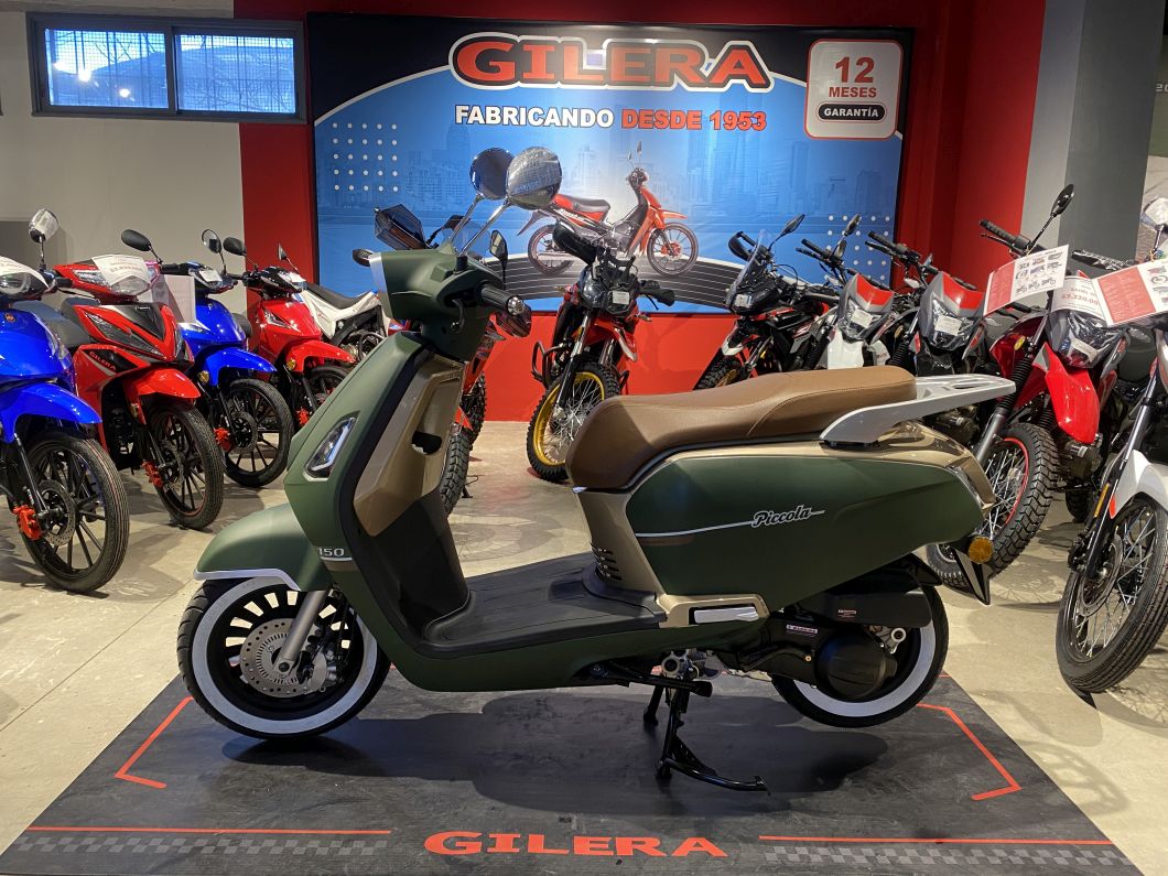 Moto Gilera Piccola 150 Scooter 2026
