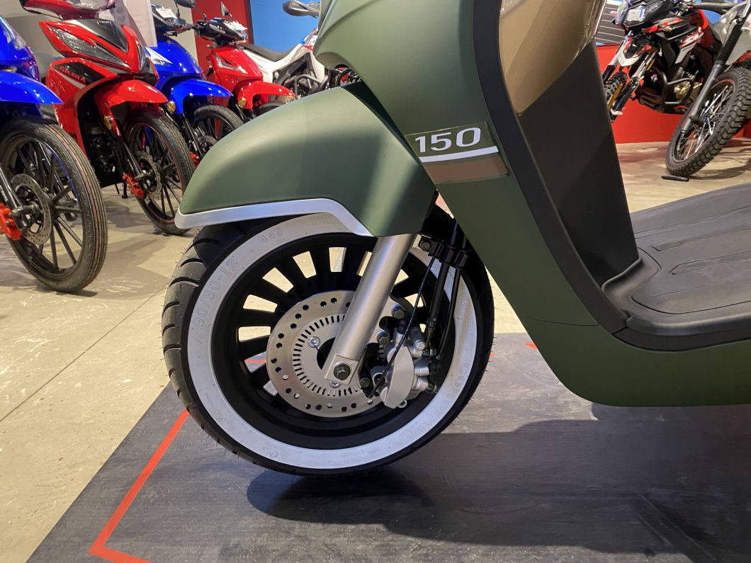 Moto Gilera Piccola 150 Scooter 2026