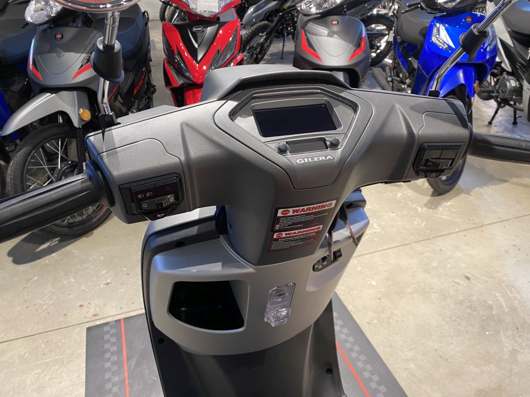 Moto Gilera Piccola 150 Scooter 2026