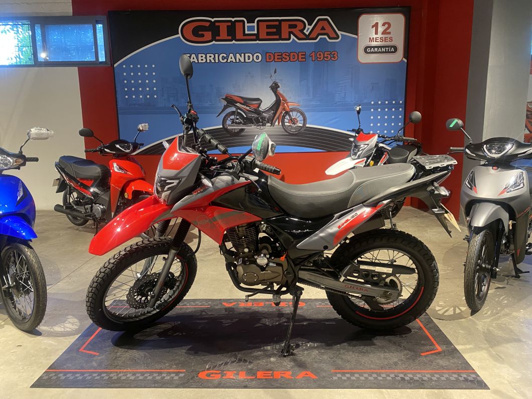 Moto Gilera Sahel 150 