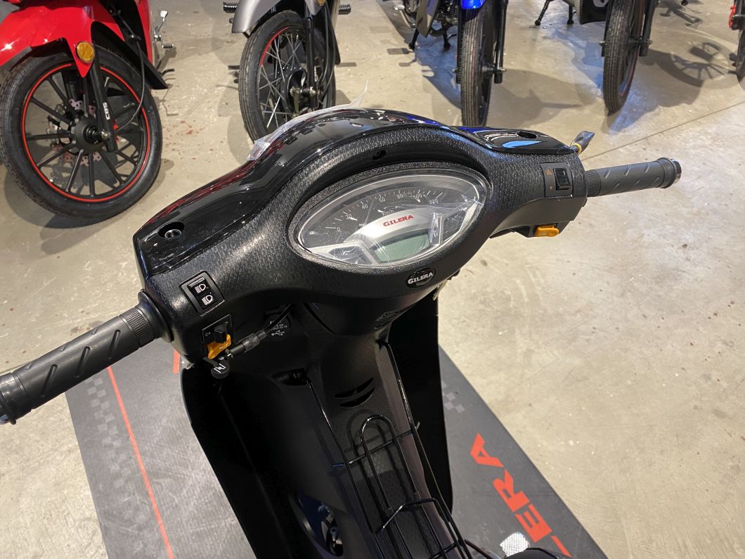 Moto Gilera Smash 110 Full