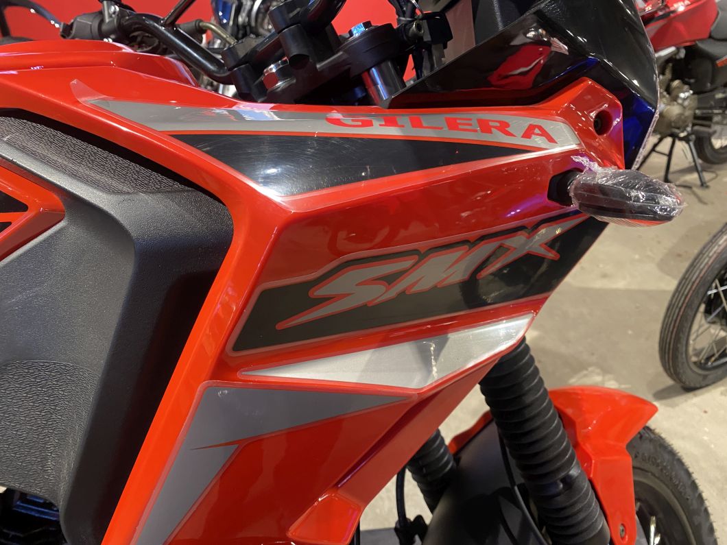 Moto Gilera SMX 200 Adventure