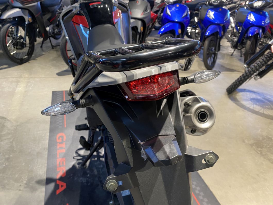 Moto Gilera SMX 200 Adventure