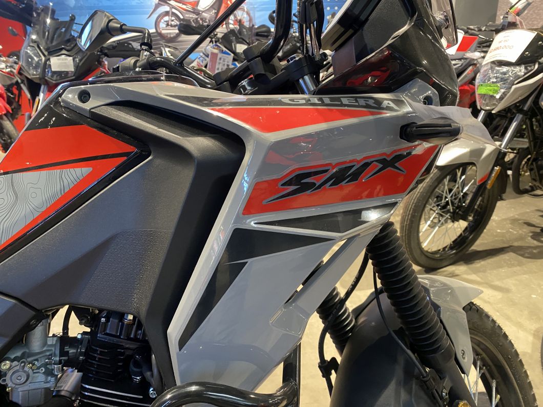 Moto Gilera SMX 200 Adventure