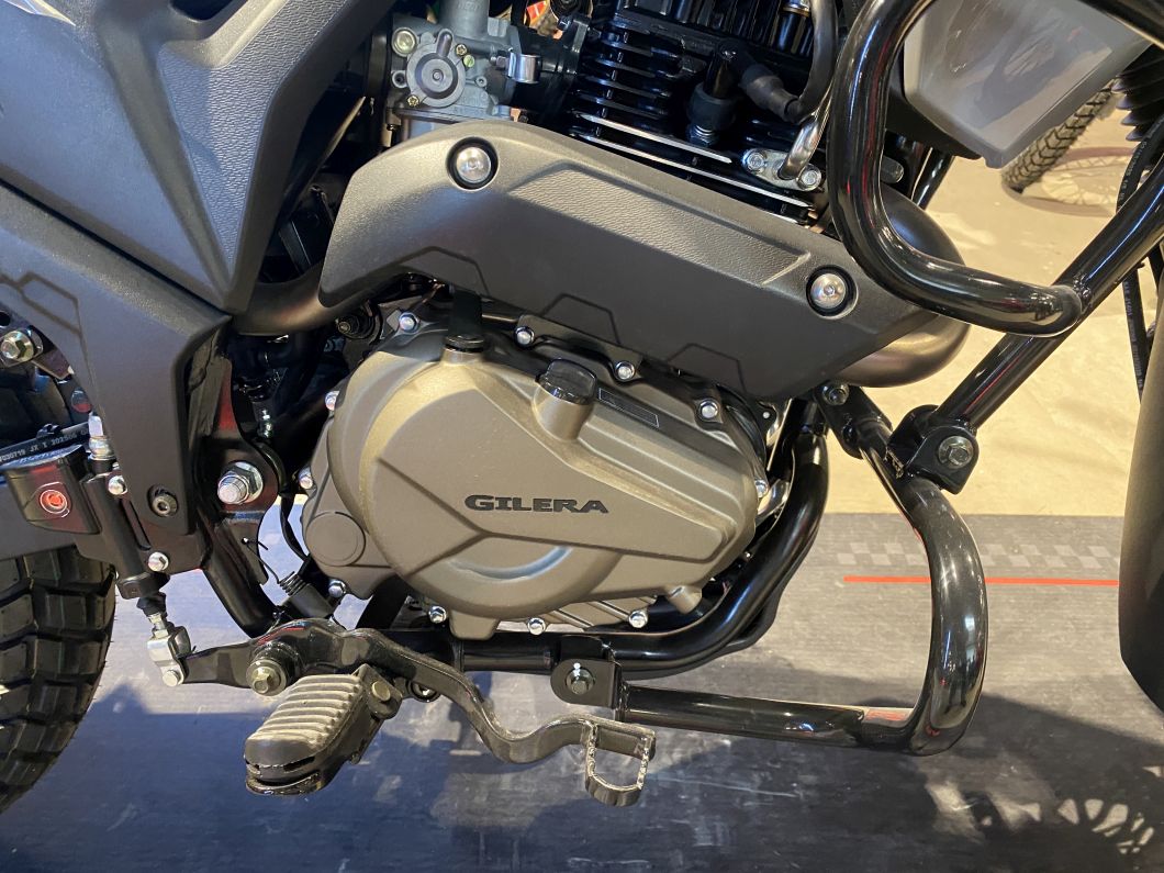 Moto Gilera SMX 200 Adventure