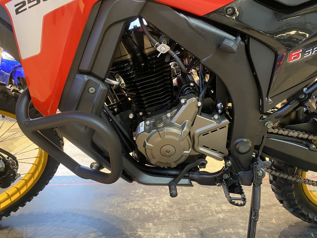 Moto Gilera SMX 250 Adventure