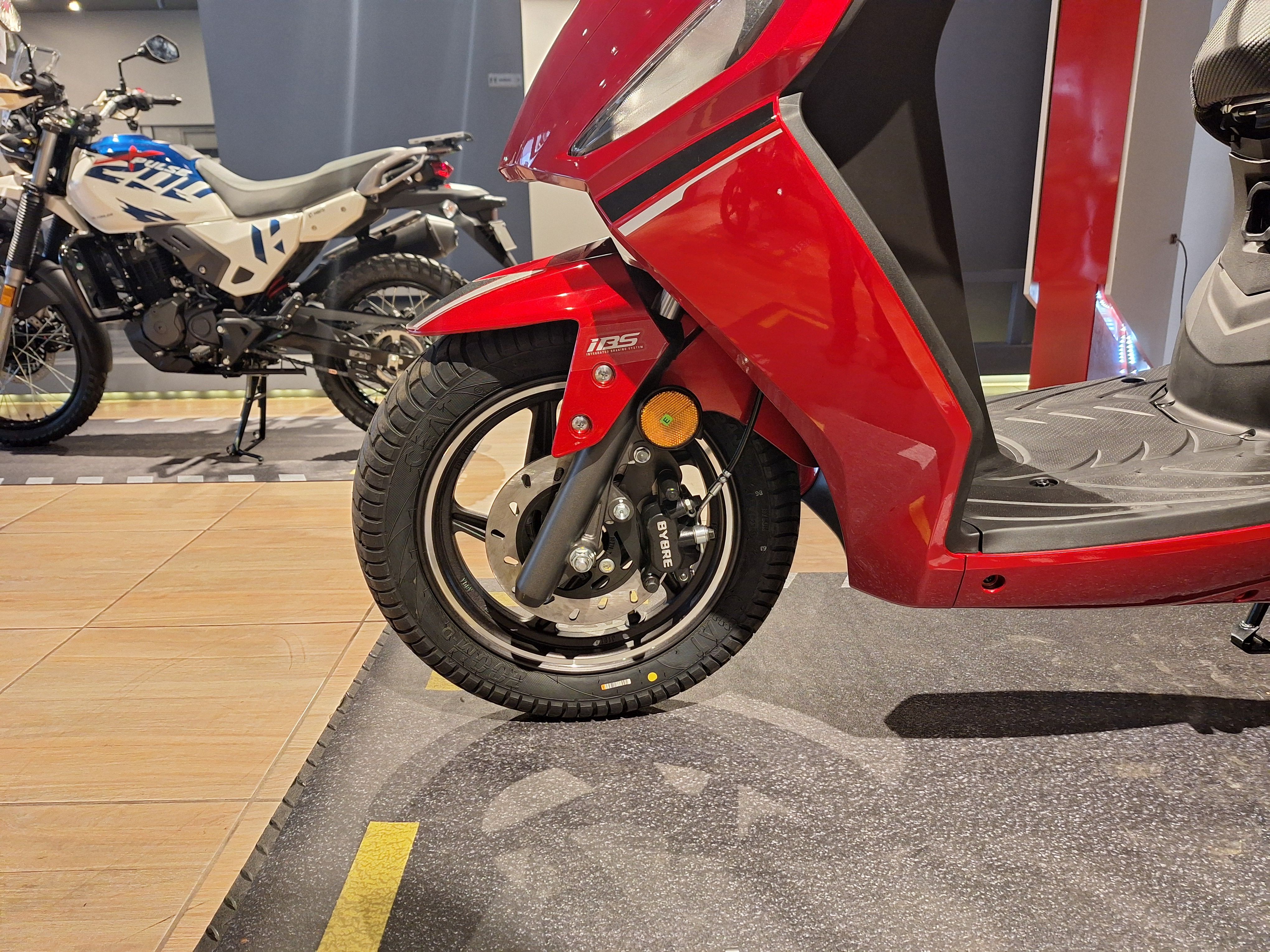Moto Hero Dash 125
