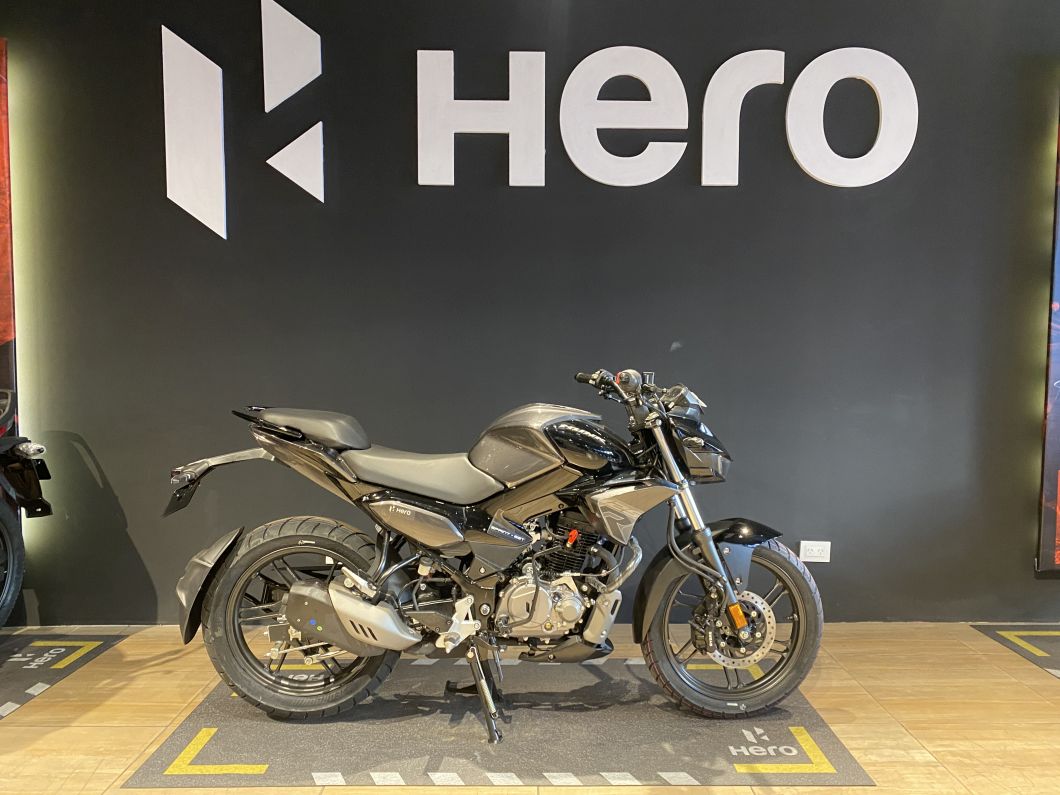Moto Hero Hunk 125 R 2026 